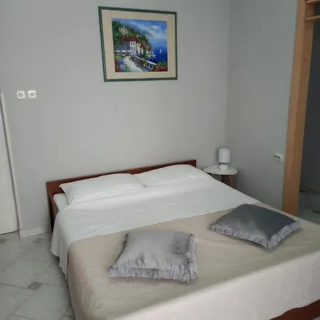 Apartmani Ivana Novalja Exterior photo