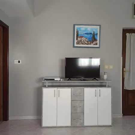 Apartmani Ivana Novalja Exterior photo